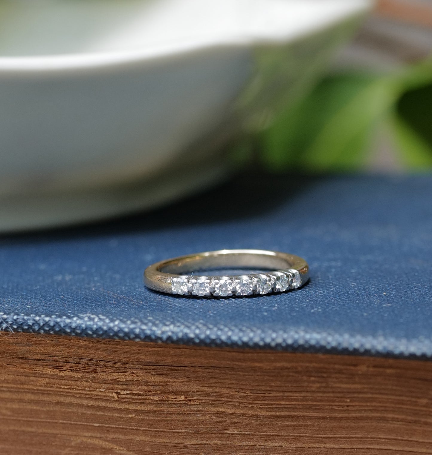 Vintage 7 Diamonds Minimalist Ring