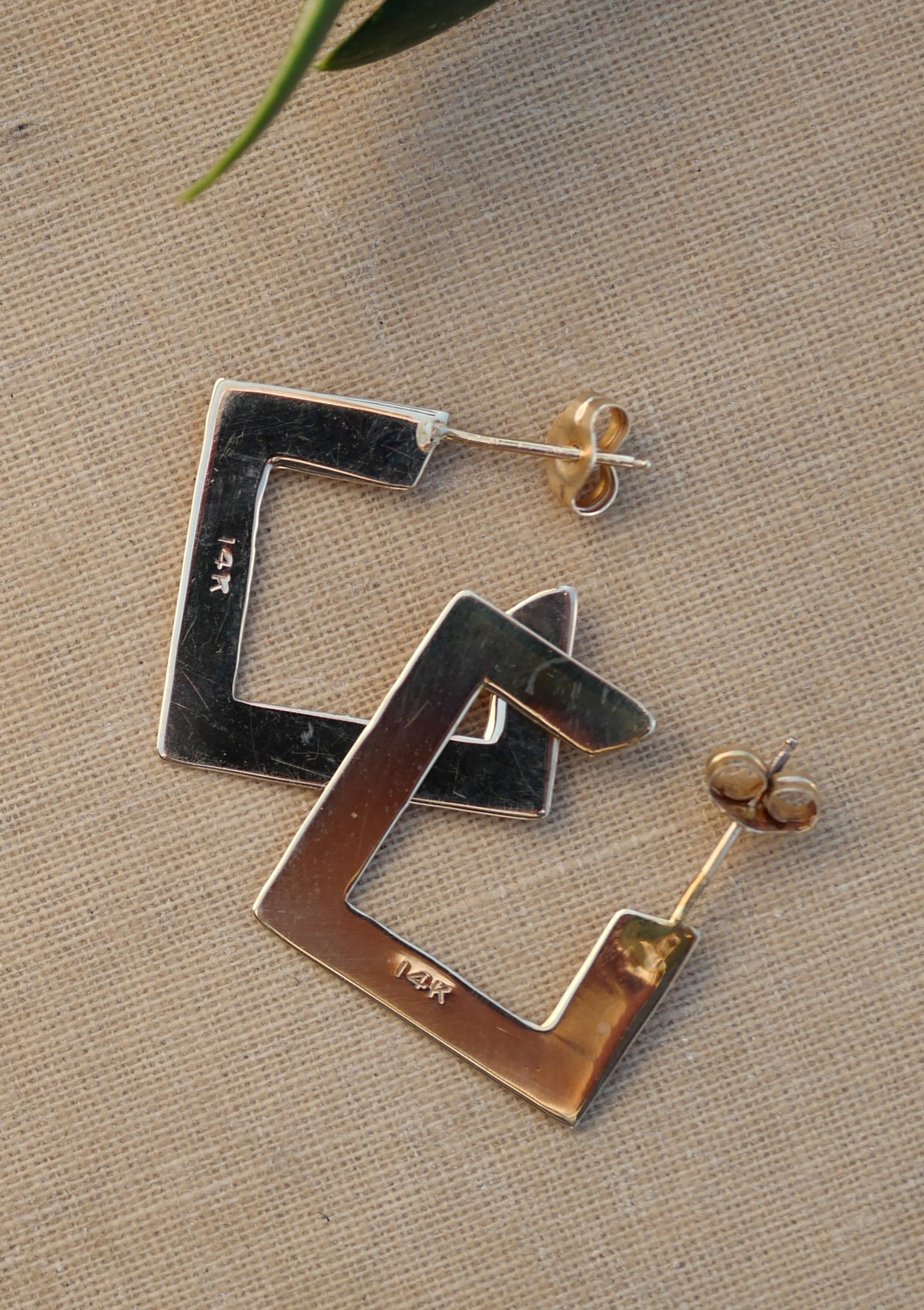 Don't Be a Square...14K Gold Retro Earrings